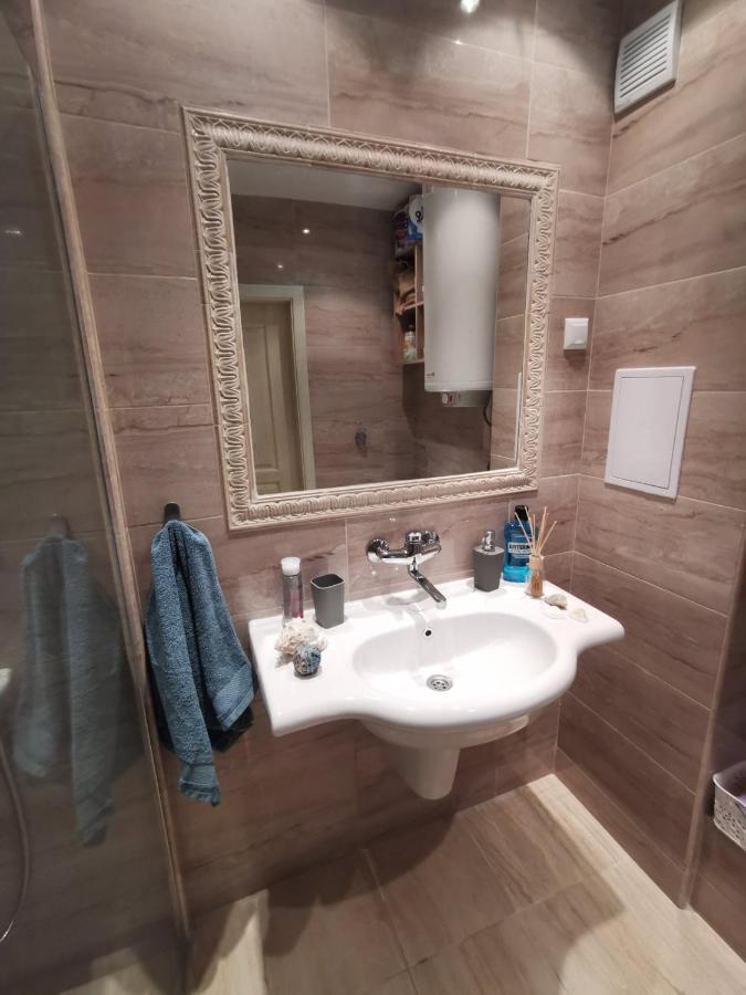Lily Beach - Apartment 408A Sozopol Esterno foto
