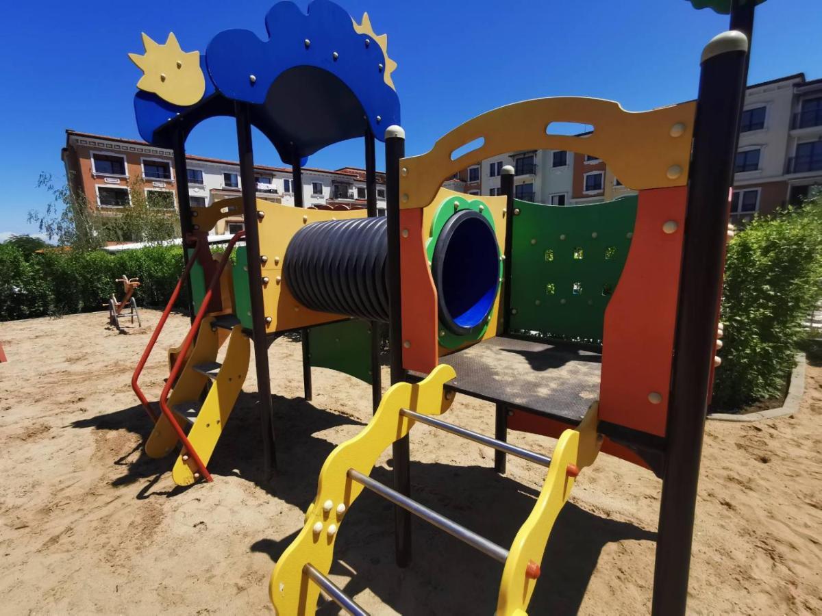 Lily Beach - Apartment 408A Sozopol Esterno foto