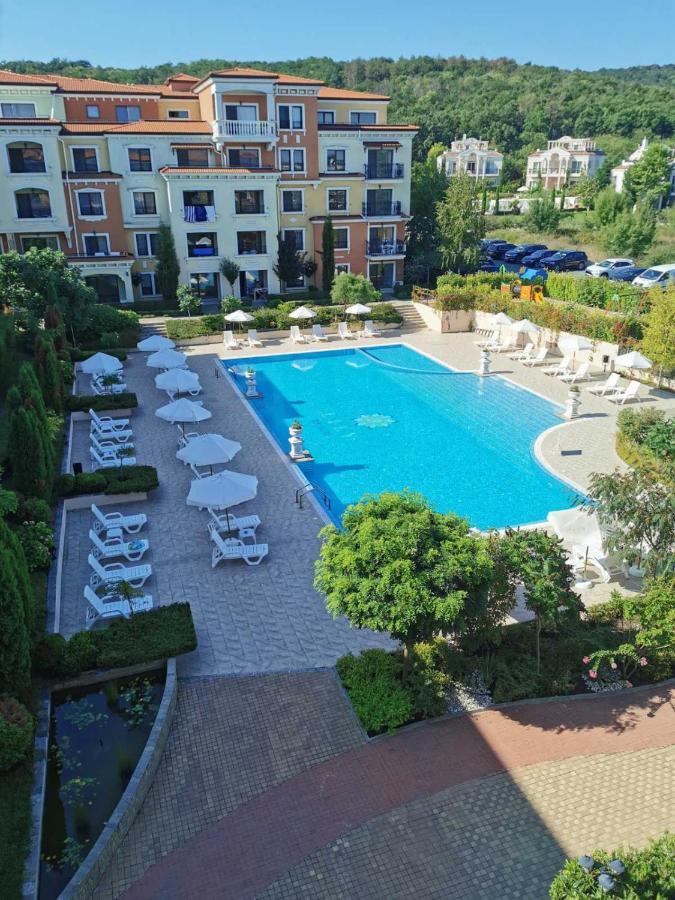Lily Beach - Apartment 408A Sozopol Esterno foto