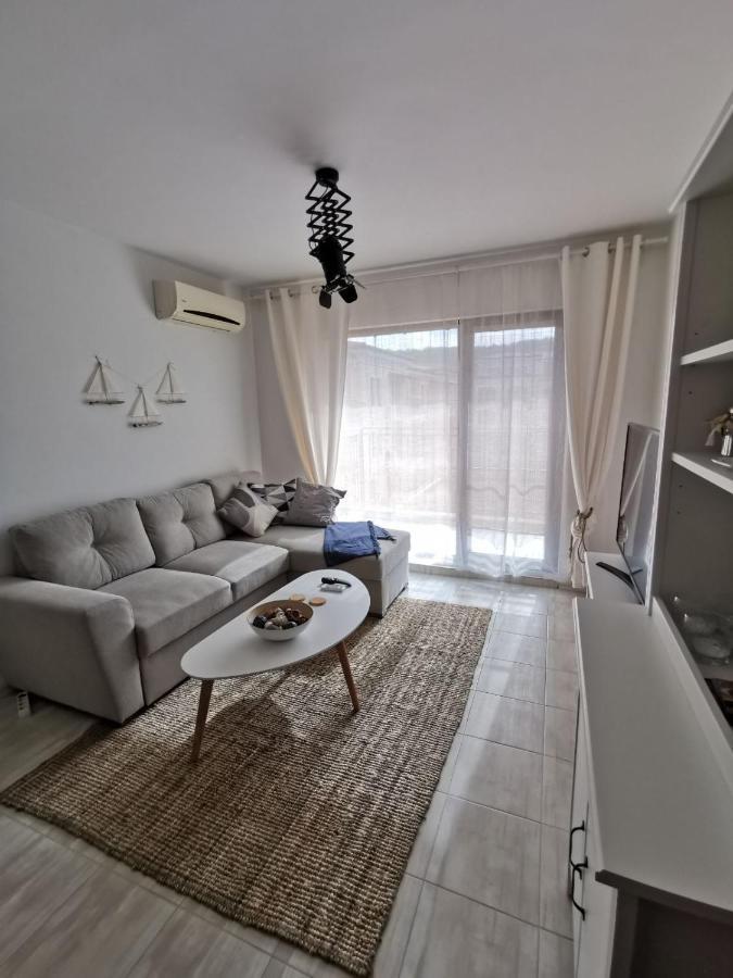 Lily Beach - Apartment 408A Sozopol Esterno foto